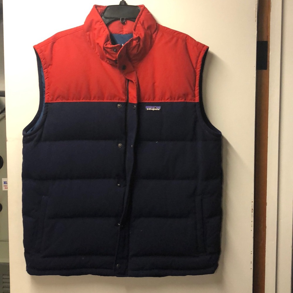 Men’s Patagonia Down Vest.XL